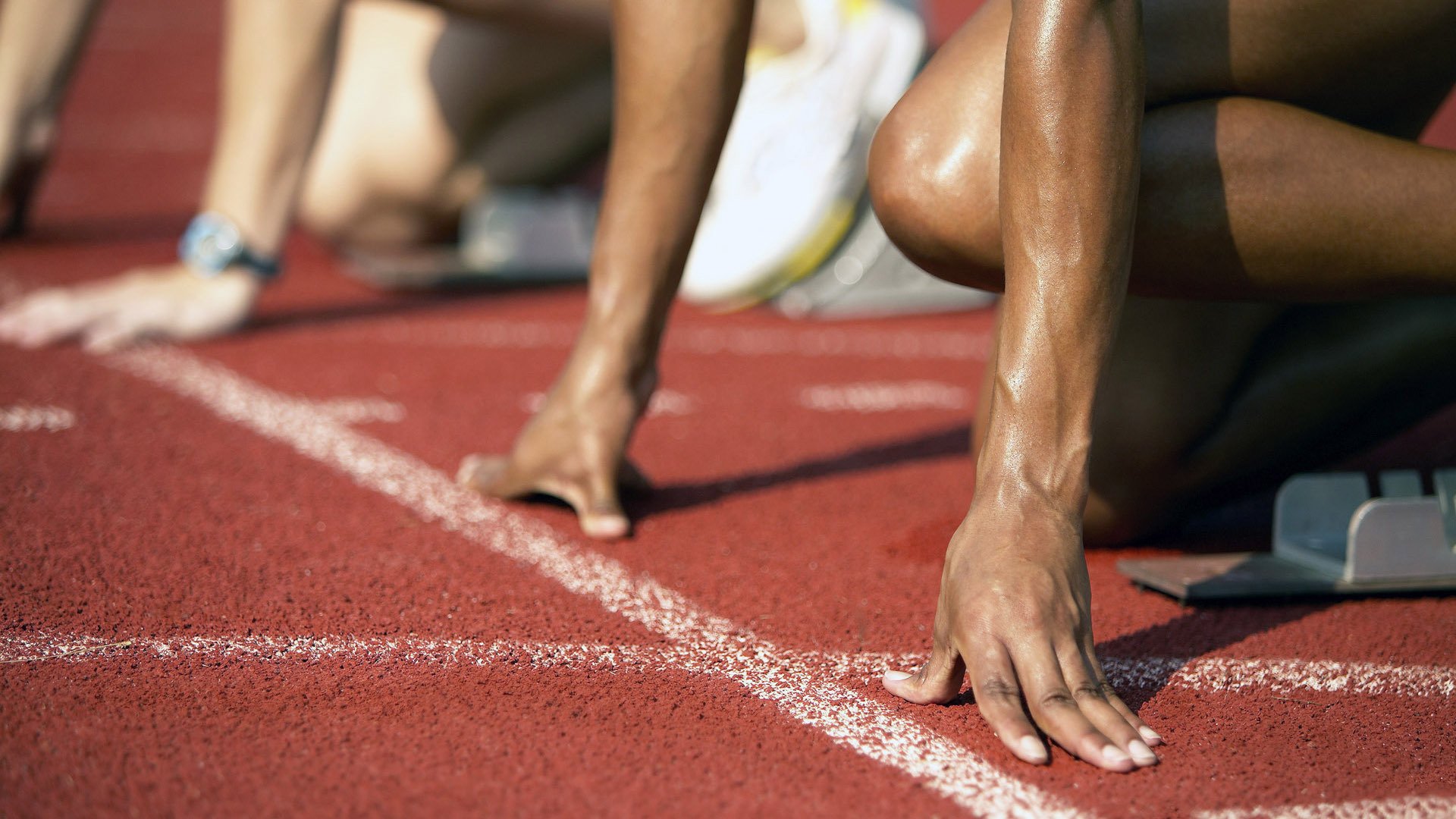 电竞直播平台竞争白热化，谁能成为下一代市场霸主？，电竞直播间